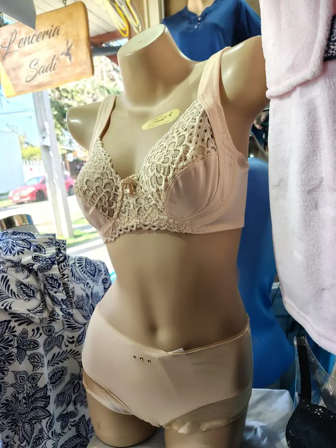 Corsetería seleccionada en Lencería Sadi